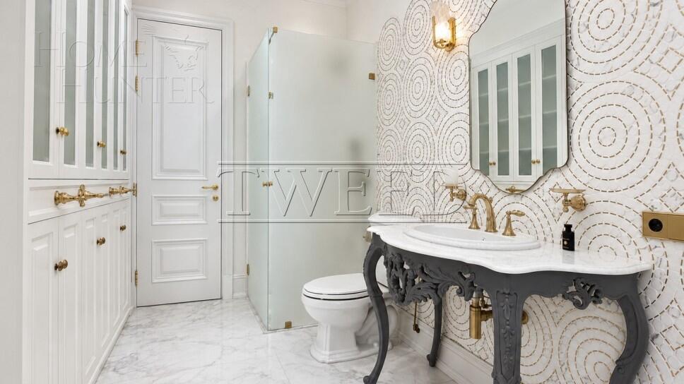 3-этажный коттедж 350 м² с отделкой