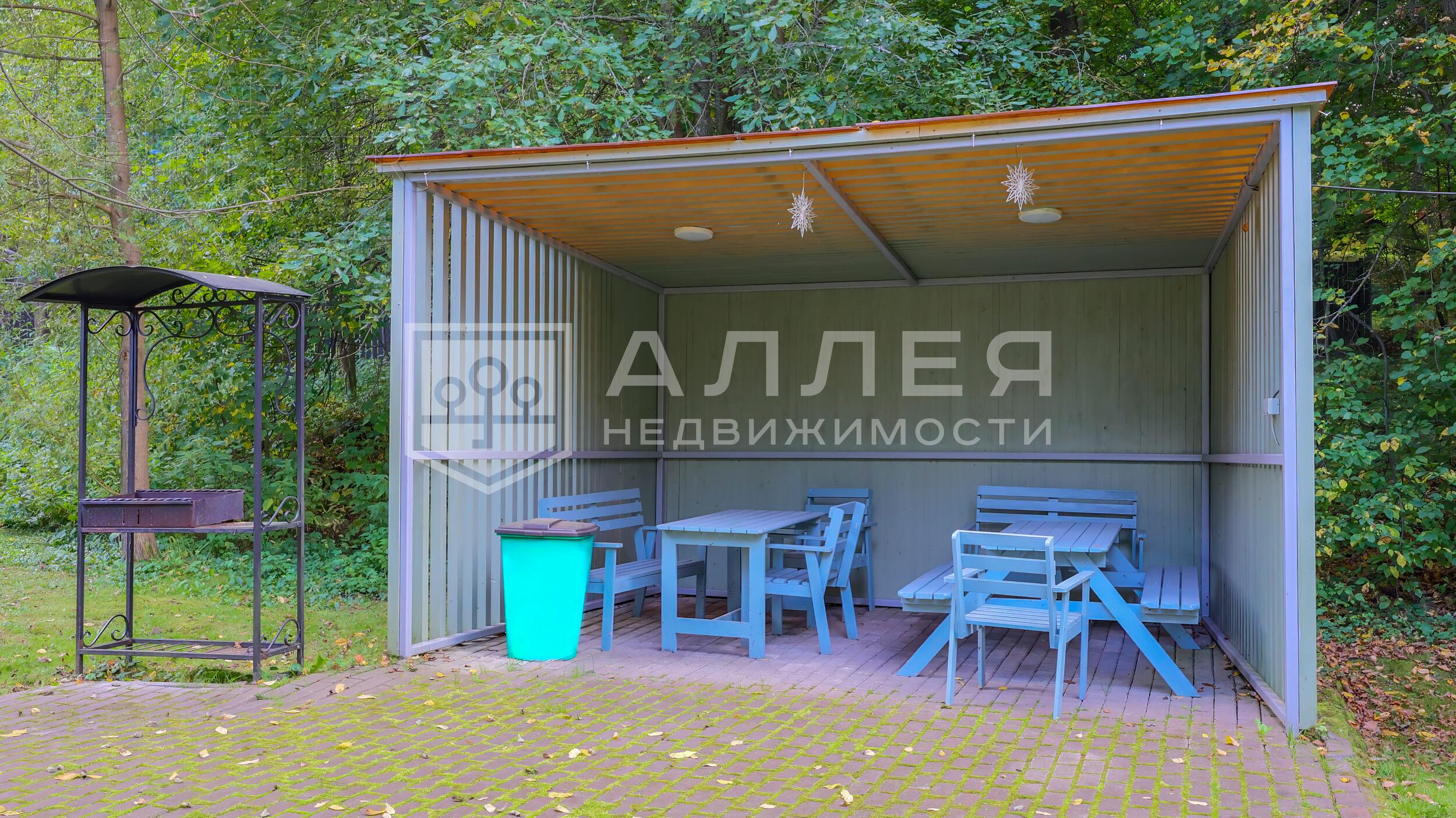 1-этажный коттедж 276.8 м² с отделкой