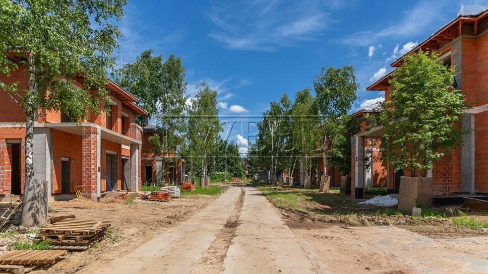 2-этажный коттедж 347.7 м² без отделки