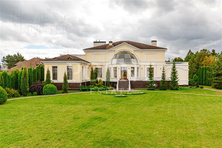 2-этажный коттедж 3 000 м² с отделкой
