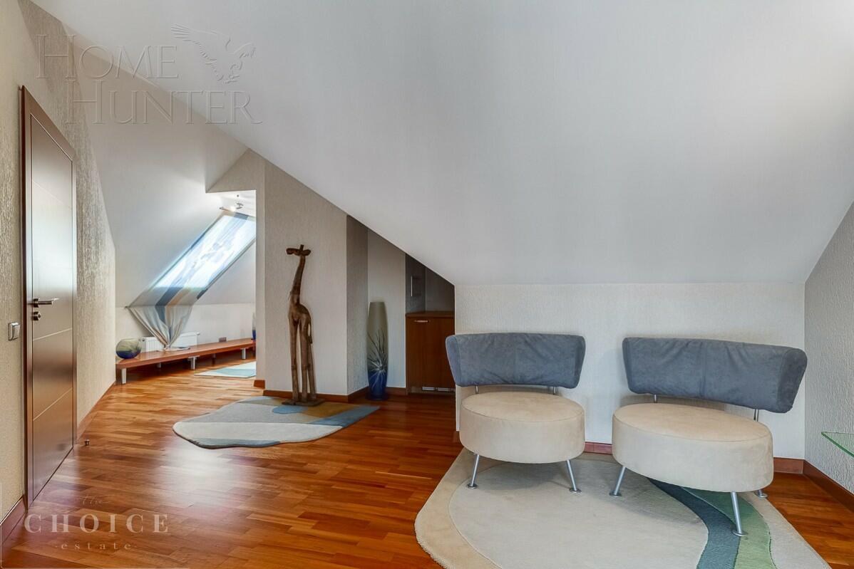 4-этажный коттедж 540 м² с отделкой