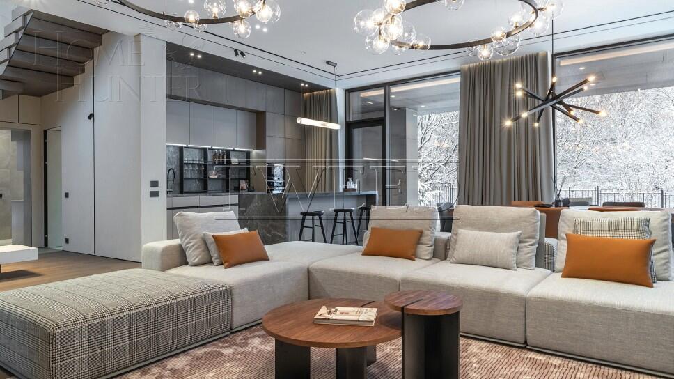 2-этажный коттедж 760 м² с отделкой