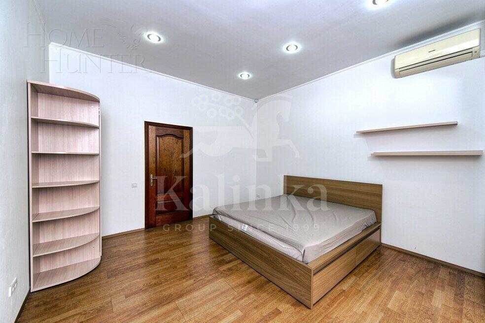 5-КОМН. КВАРТИРА С ОТДЕЛКОЙ 185.8 М² НА 3 ЭТАЖЕ