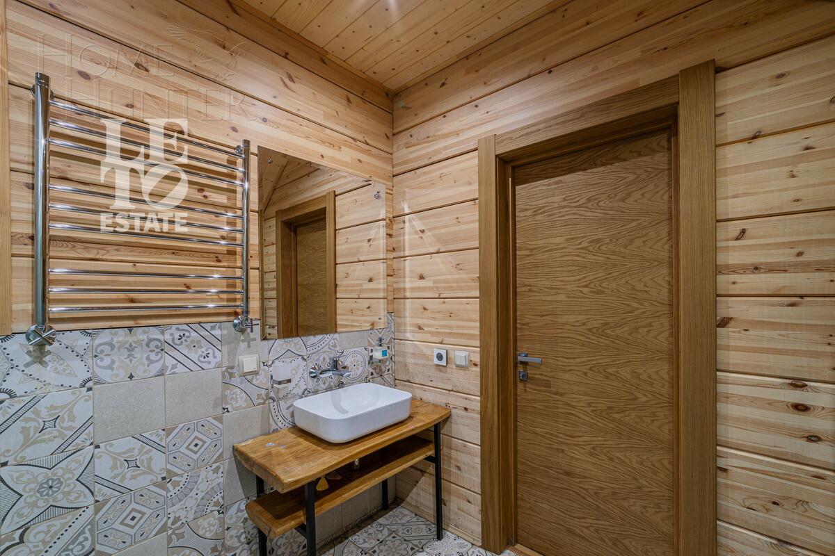 2-этажный коттедж 360 м² с отделкой