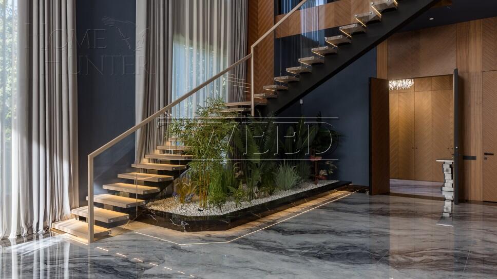 2-этажный коттедж 905.4 м² с отделкой