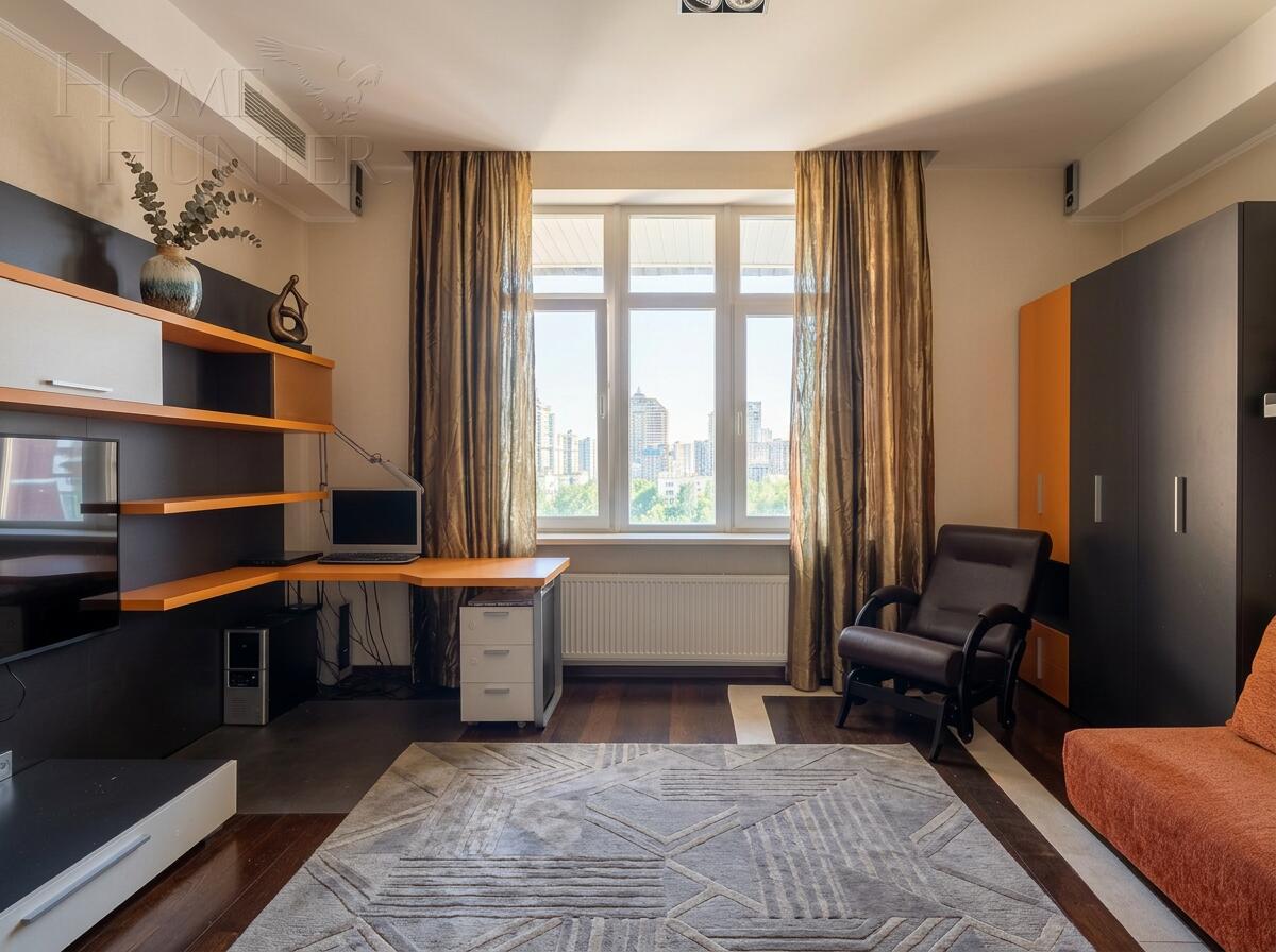 4-КОМН. КВАРТИРА С ОТДЕЛКОЙ 180 М² НА 11 ЭТАЖЕ