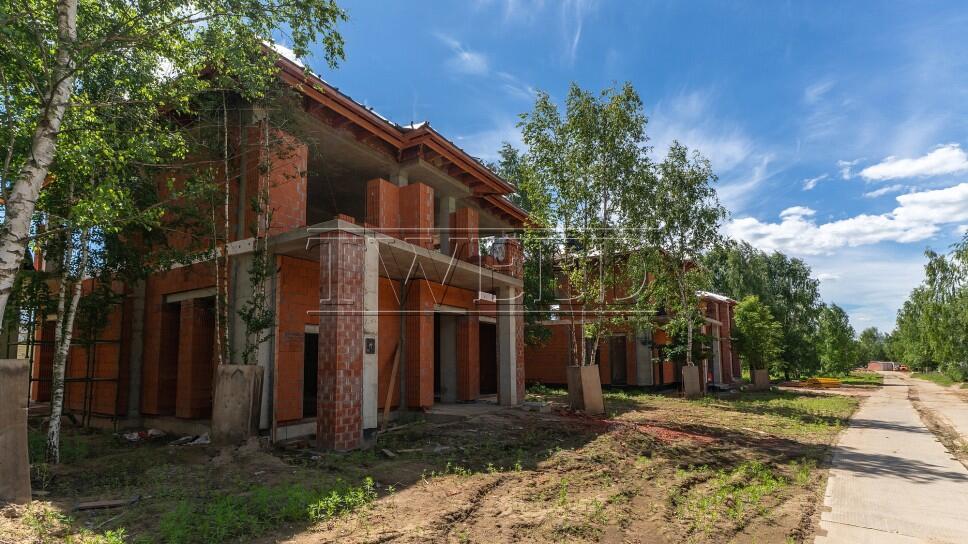 2-этажный коттедж 379.1 м² без отделки
