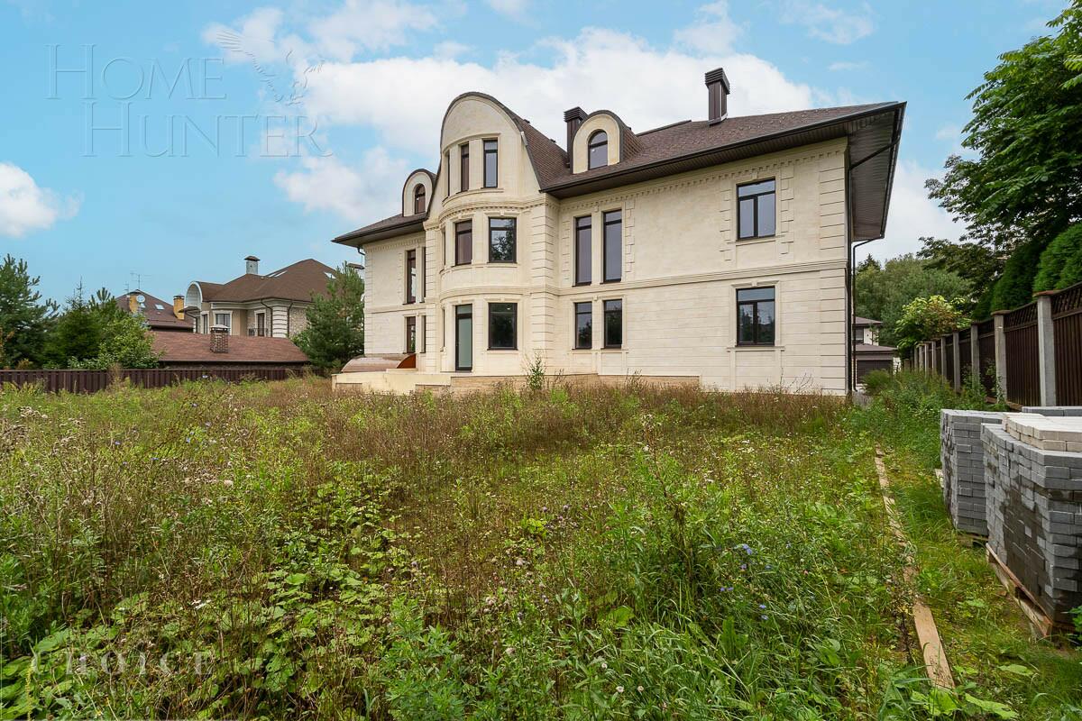 2-этажный коттедж 860 м² без отделки