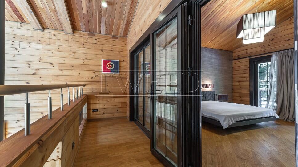 2-этажный коттедж 320 м² с отделкой