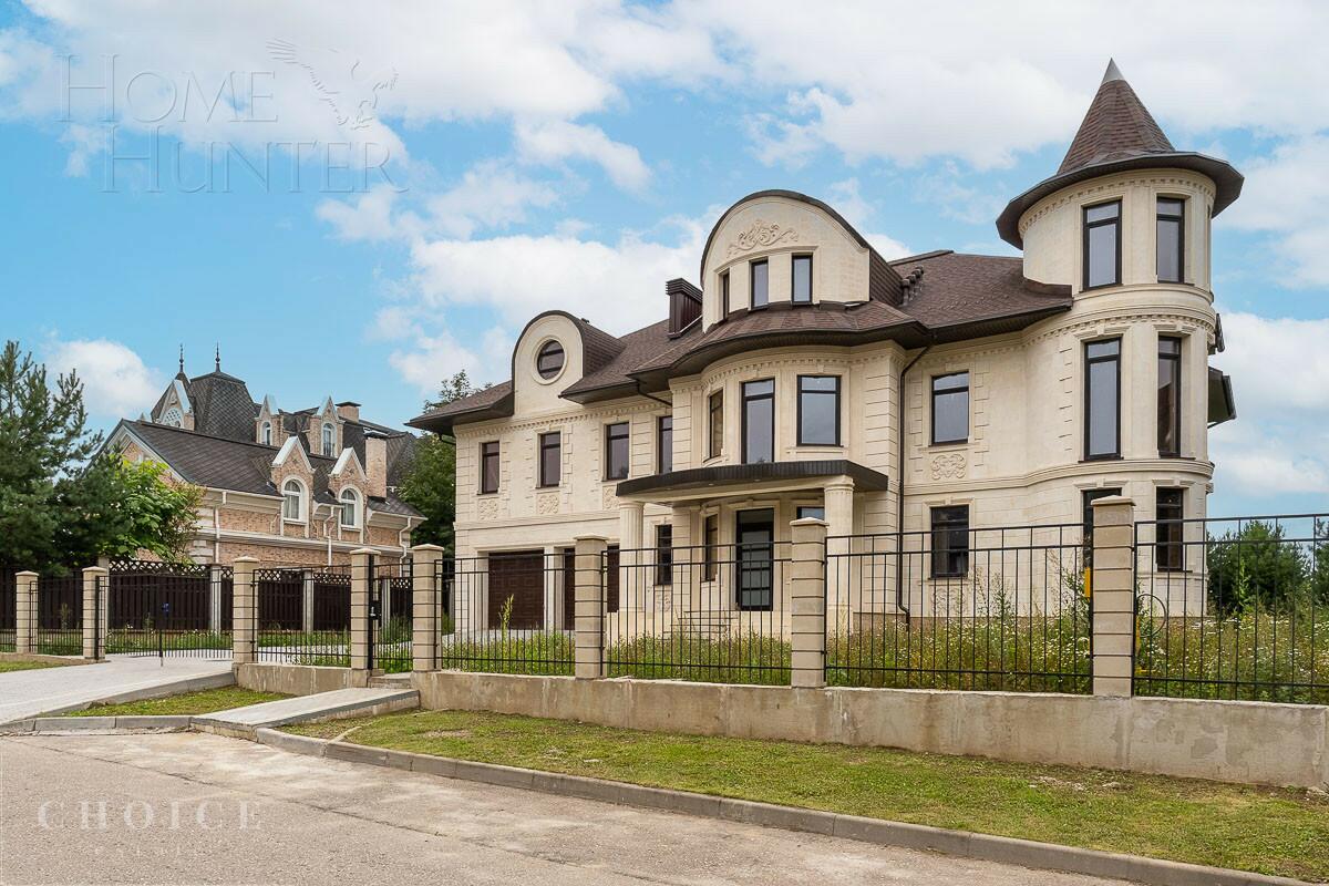 2-этажный коттедж 860 м² без отделки