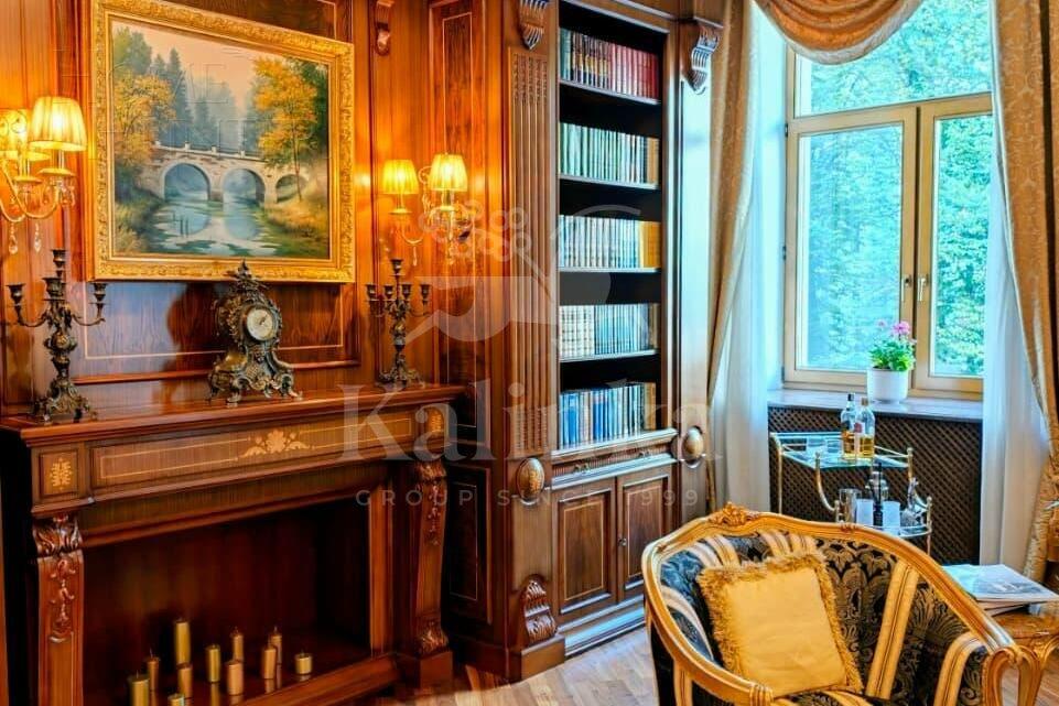 3-КОМН. КВАРТИРА С ОТДЕЛКОЙ 136.5 М² НА 3 ЭТАЖЕ