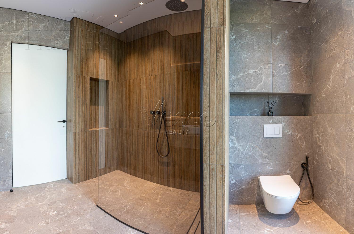 2-этажный коттедж 326 м² с отделкой