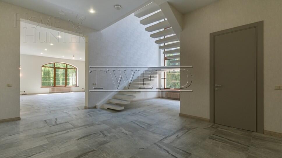 3-этажный коттедж 1 530 м² с отделкой