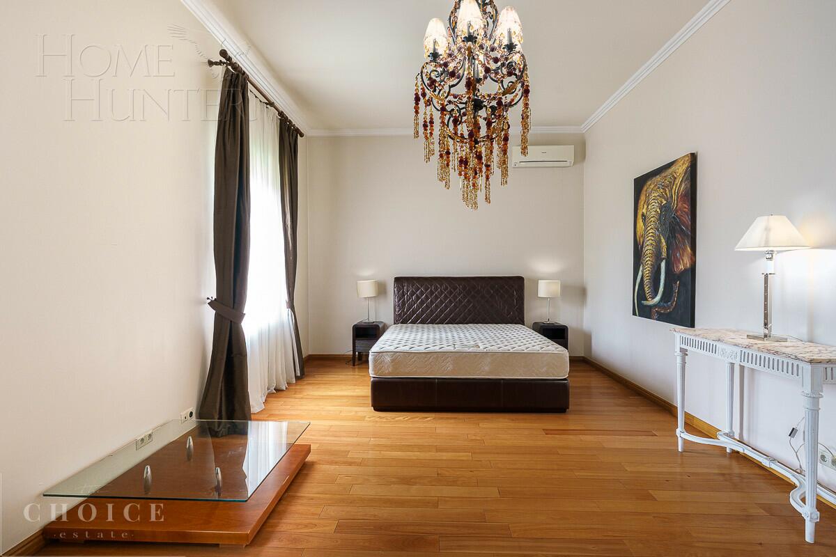 КОТТЕДЖ 1 200 м² с отделкой