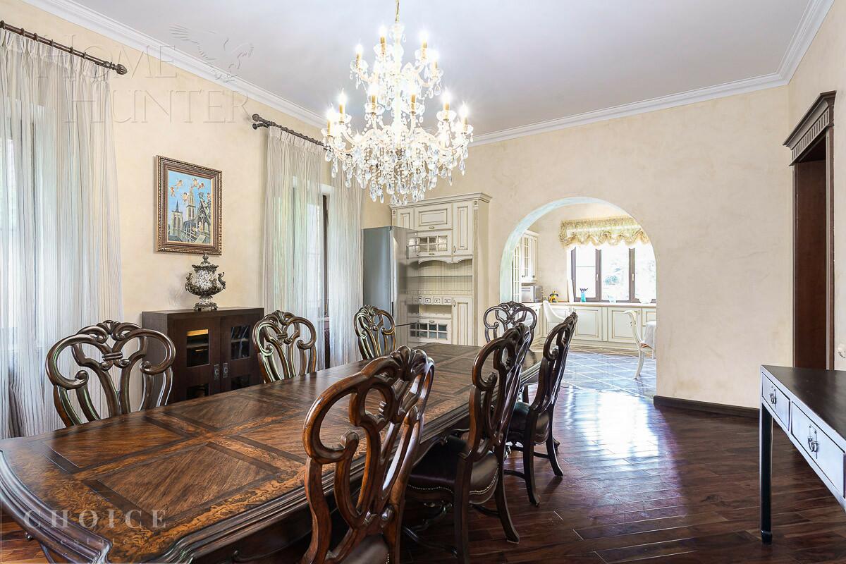 КОТТЕДЖ 1 200 м² с отделкой