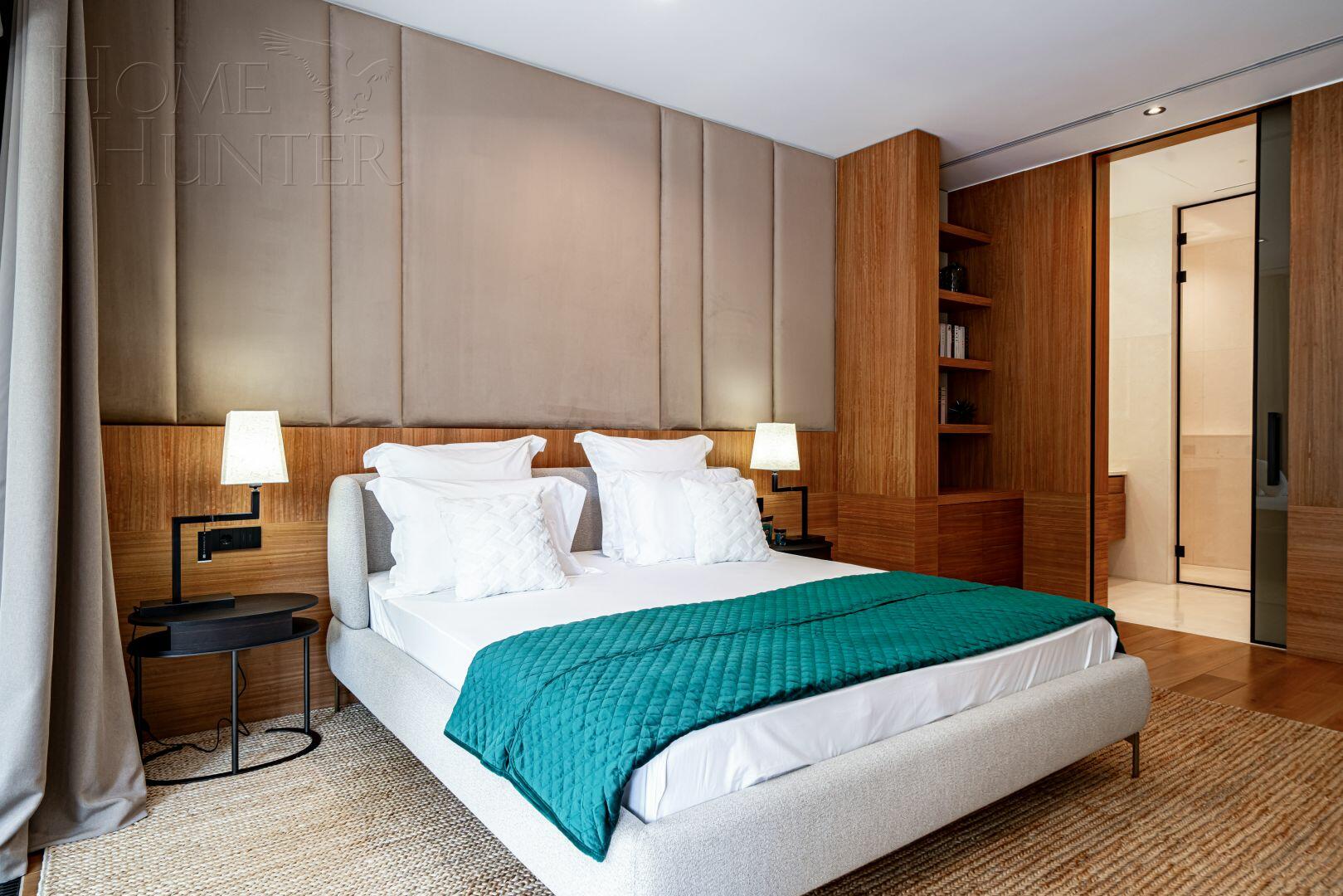 3-этажный коттедж 1 495.4 м² с отделкой