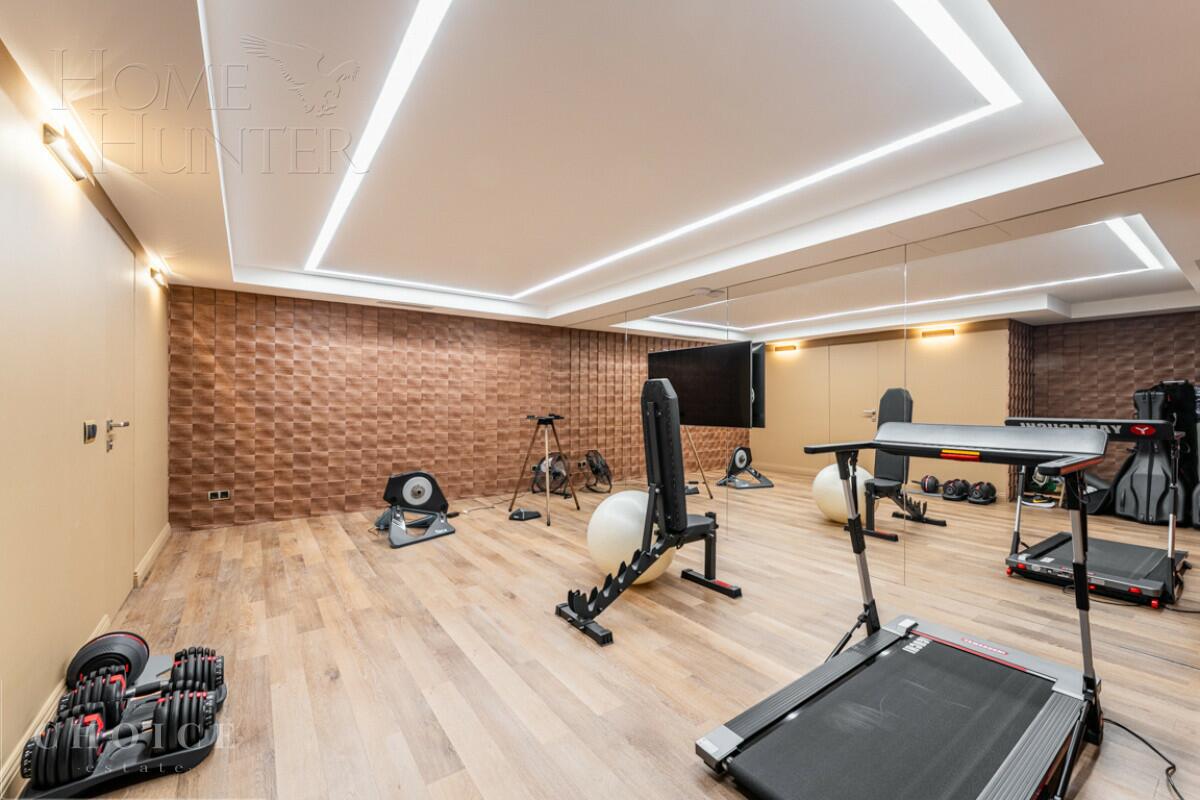 2-этажный коттедж 960 м² с отделкой