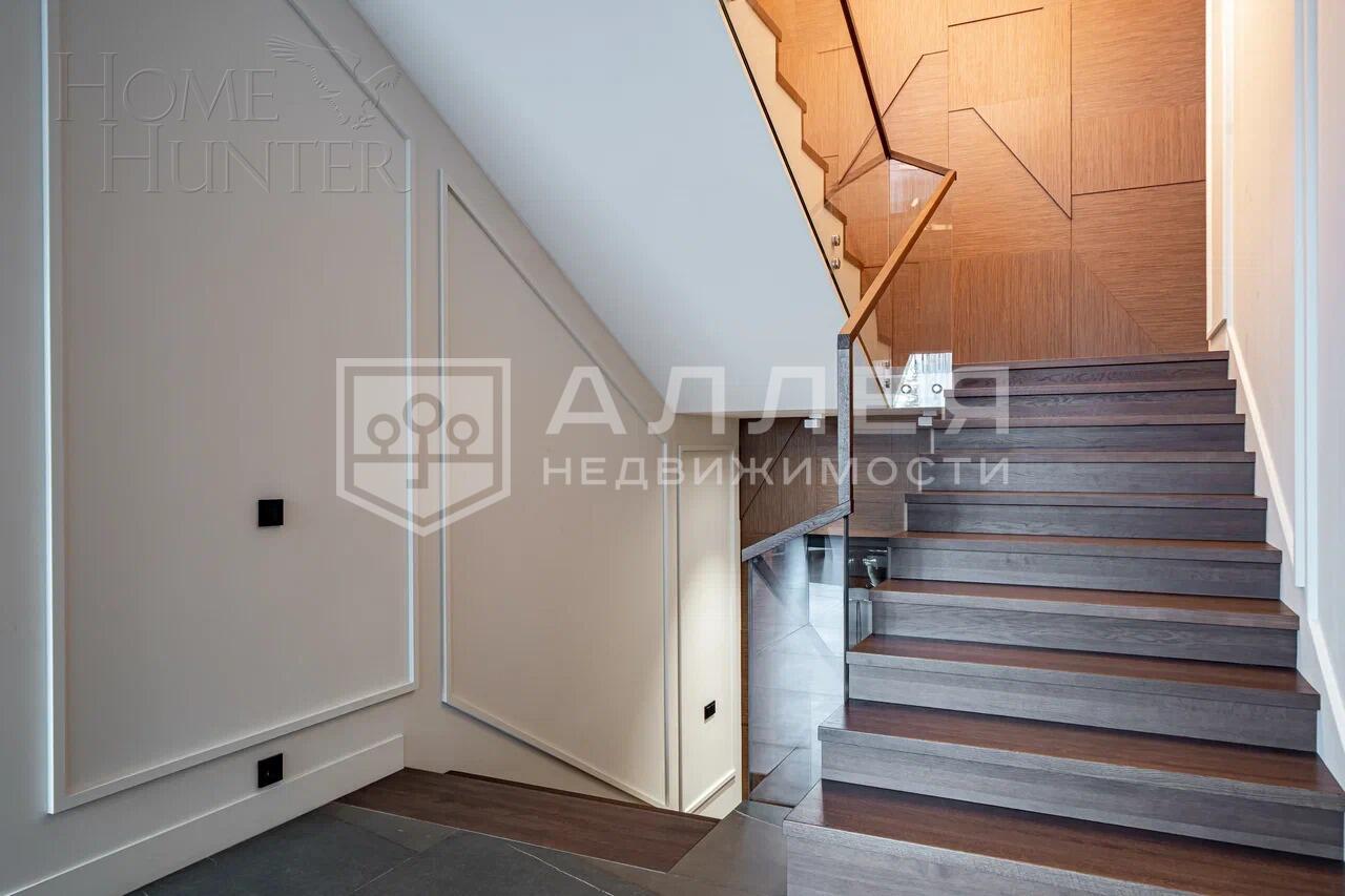 2-этажный коттедж 627.9 м² с отделкой
