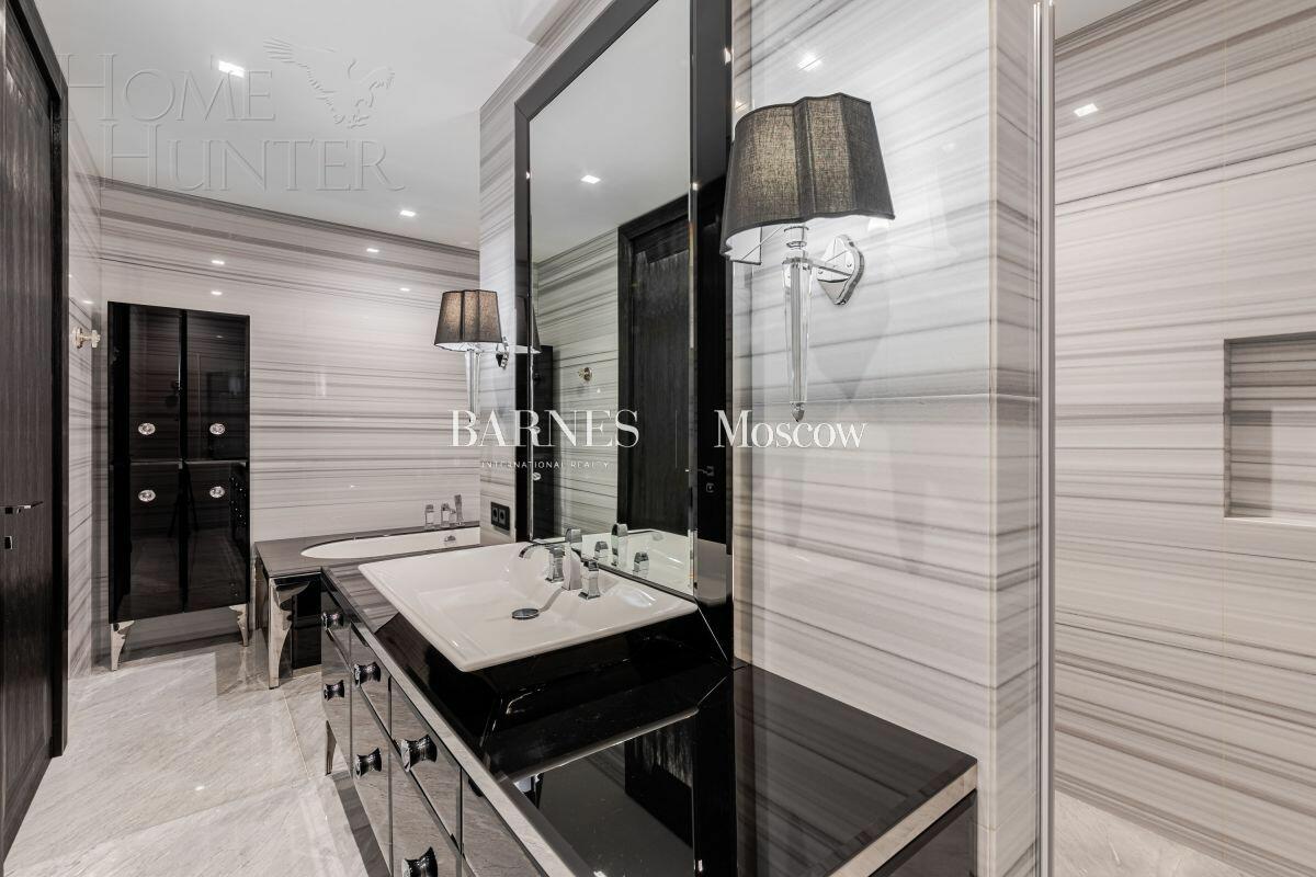 4-КОМН. КВАРТИРА С ОТДЕЛКОЙ 238 М² НА 2 ЭТАЖЕ