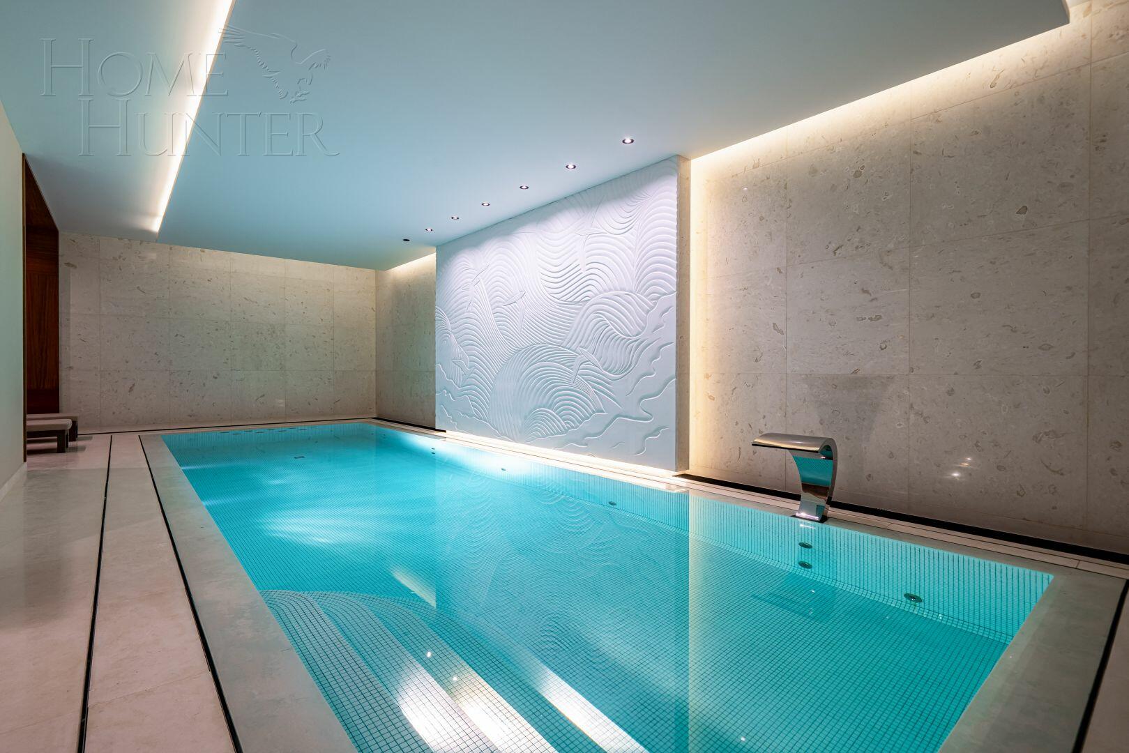 3-этажный коттедж 1 495.4 м² с отделкой