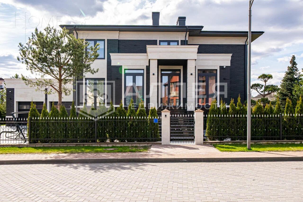2-этажный коттедж 627.9 м² с отделкой