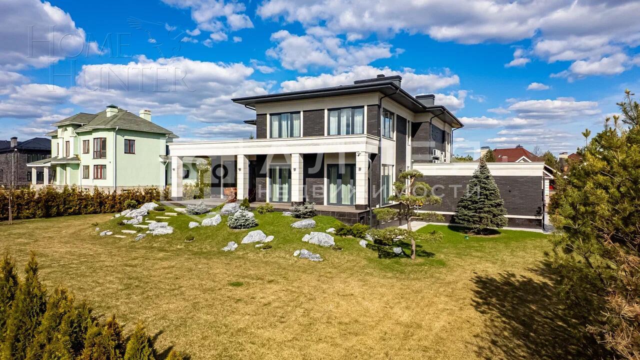 2-этажный коттедж 627.9 м² с отделкой