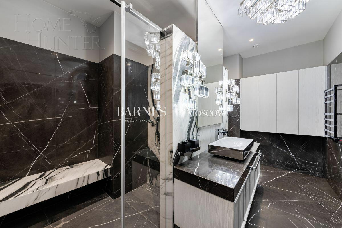 4-КОМН. КВАРТИРА С ОТДЕЛКОЙ 238 М² НА 2 ЭТАЖЕ