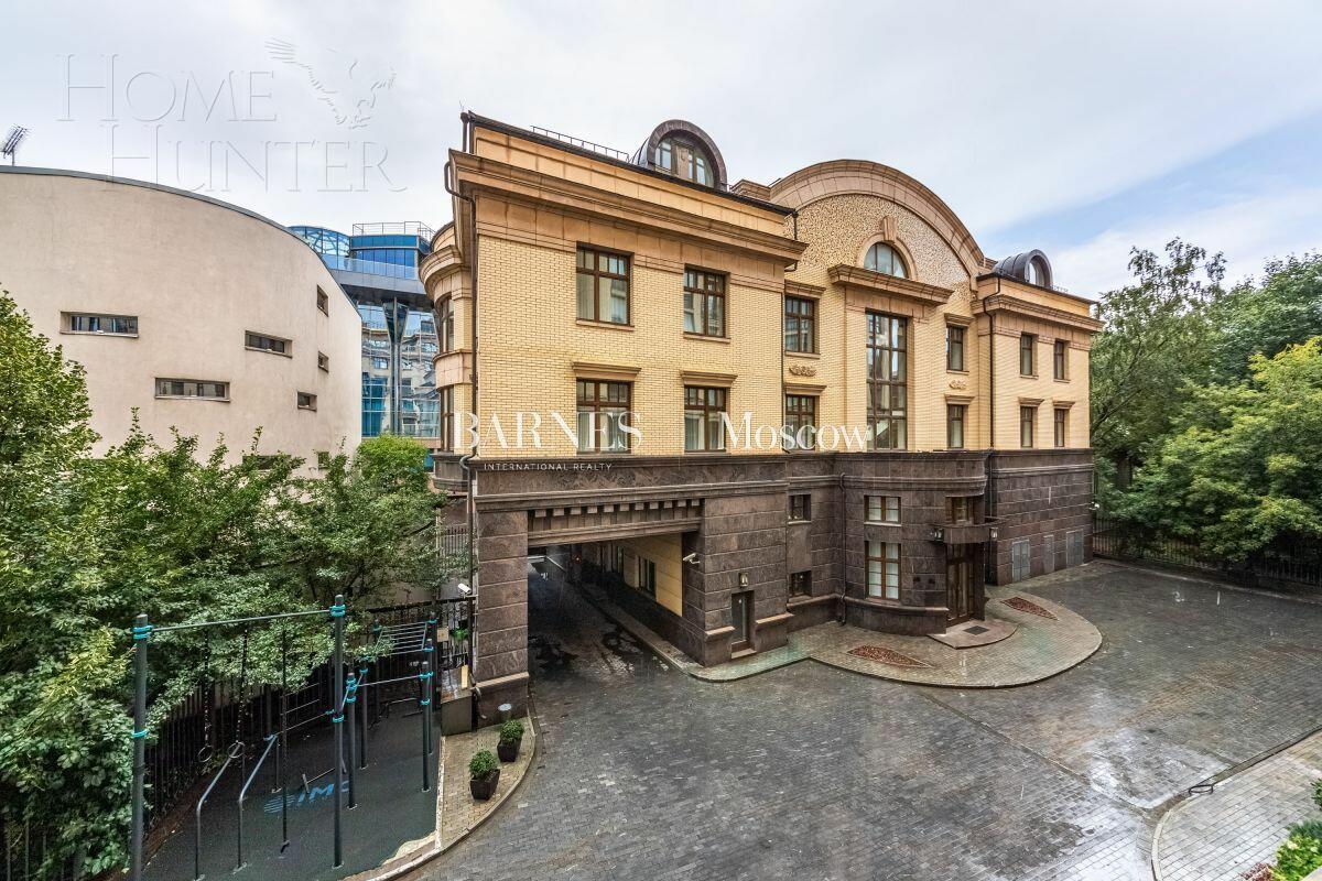 4-КОМН. КВАРТИРА С ОТДЕЛКОЙ 238 М² НА 2 ЭТАЖЕ