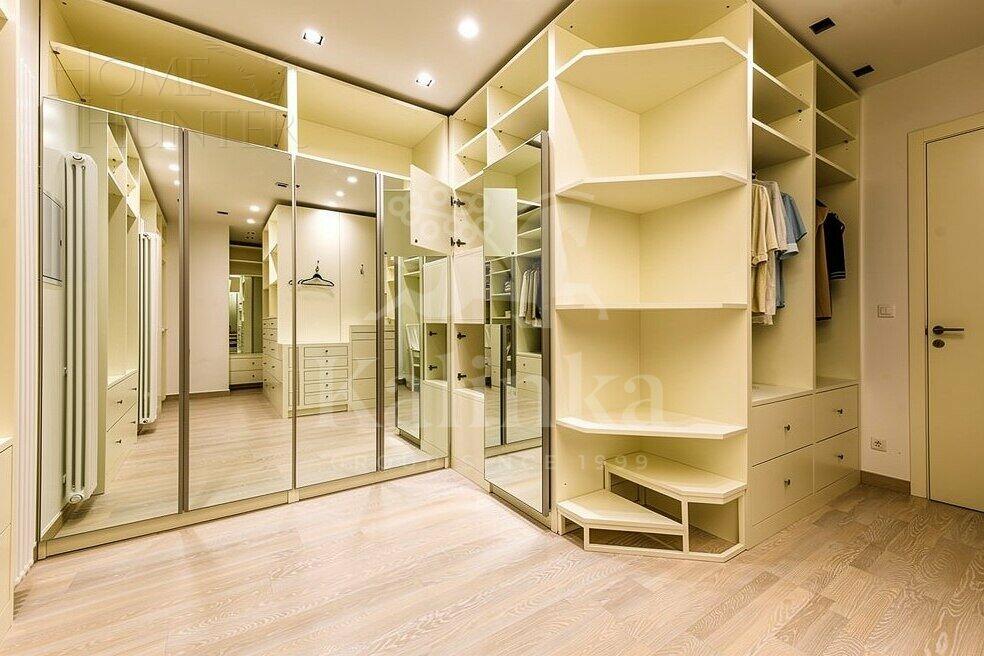 3-УРОВНЕВЫЙ ТАУНХАУС С ОТДЕЛКОЙ 525 М² НА 1 ЭТАЖЕ