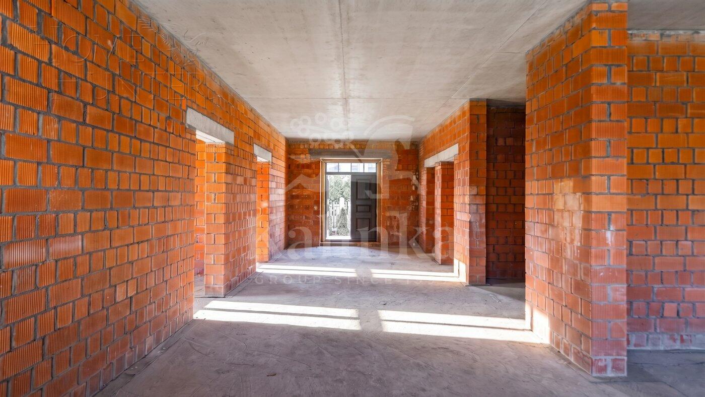 2-этажный коттедж 429 м² без отделки