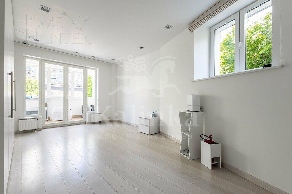 3-УРОВНЕВЫЙ ТАУНХАУС С ОТДЕЛКОЙ 525 М² НА 1 ЭТАЖЕ