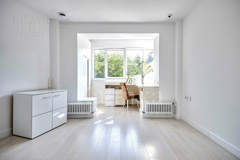 3-УРОВНЕВЫЙ ТАУНХАУС С ОТДЕЛКОЙ 525 М² НА 1 ЭТАЖЕ