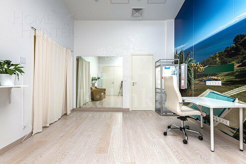 3-УРОВНЕВЫЙ ТАУНХАУС С ОТДЕЛКОЙ 525 М² НА 1 ЭТАЖЕ