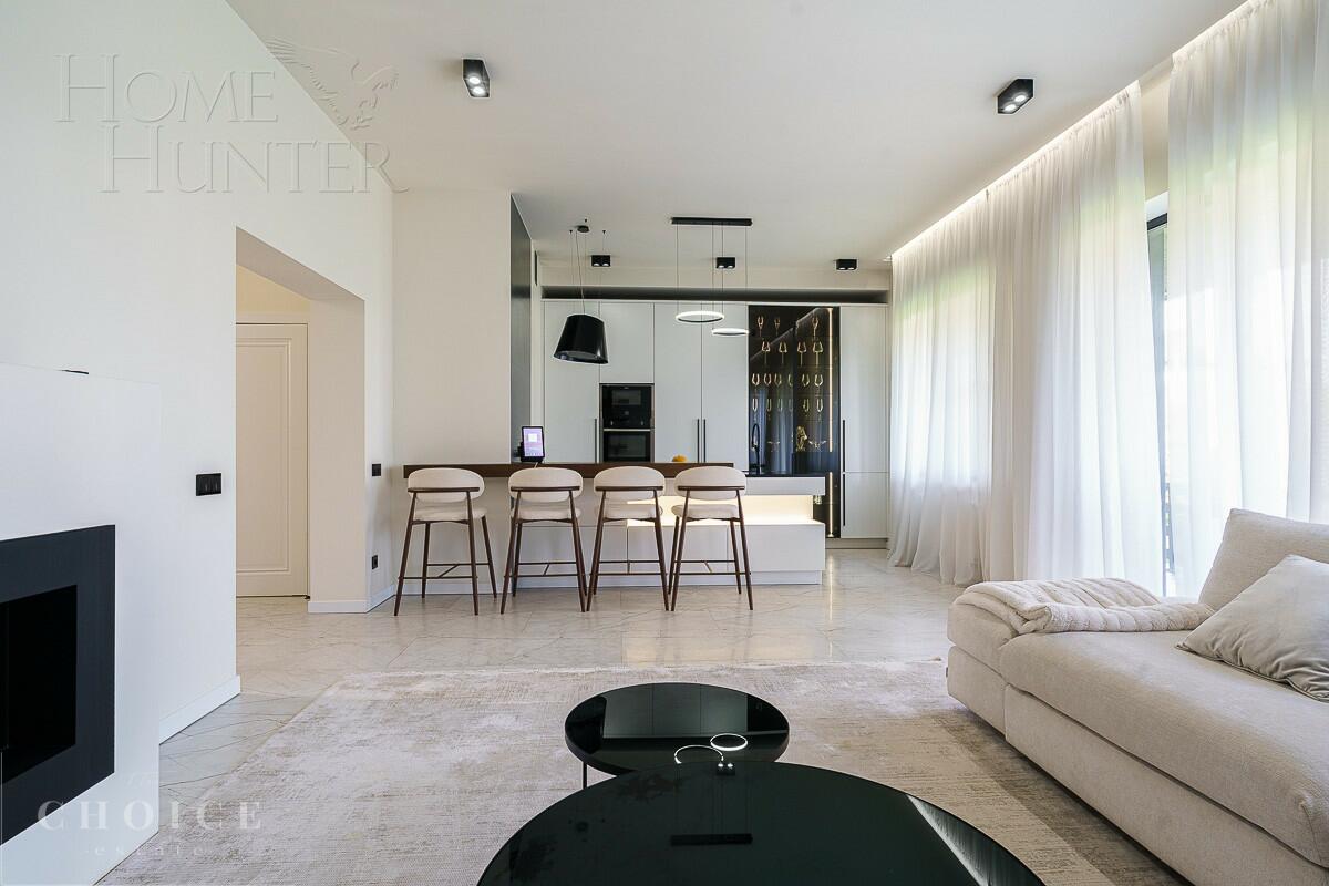 2-этажный коттедж 240 м² с отделкой