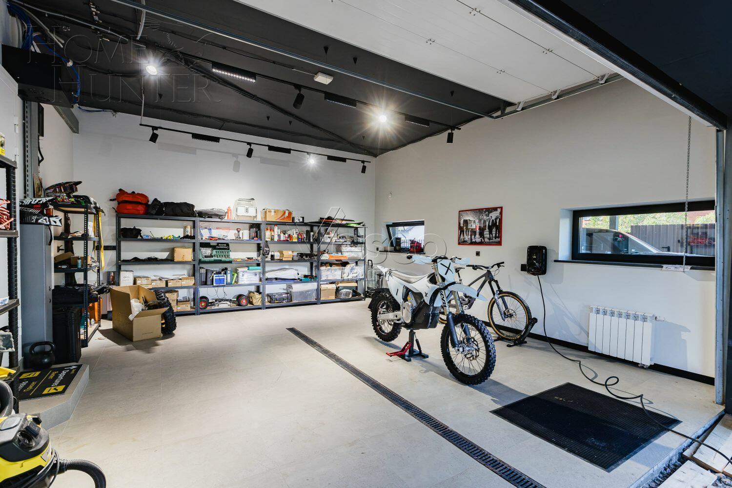 2-этажный коттедж 650 м² с отделкой