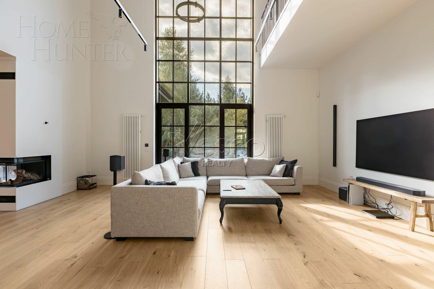 2-этажный коттедж 650 м² с отделкой