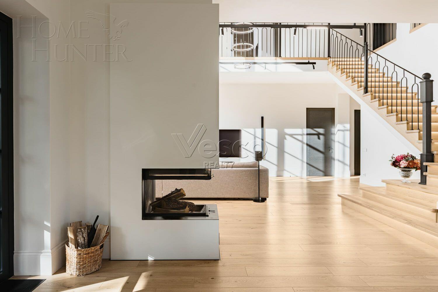 2-этажный коттедж 650 м² с отделкой