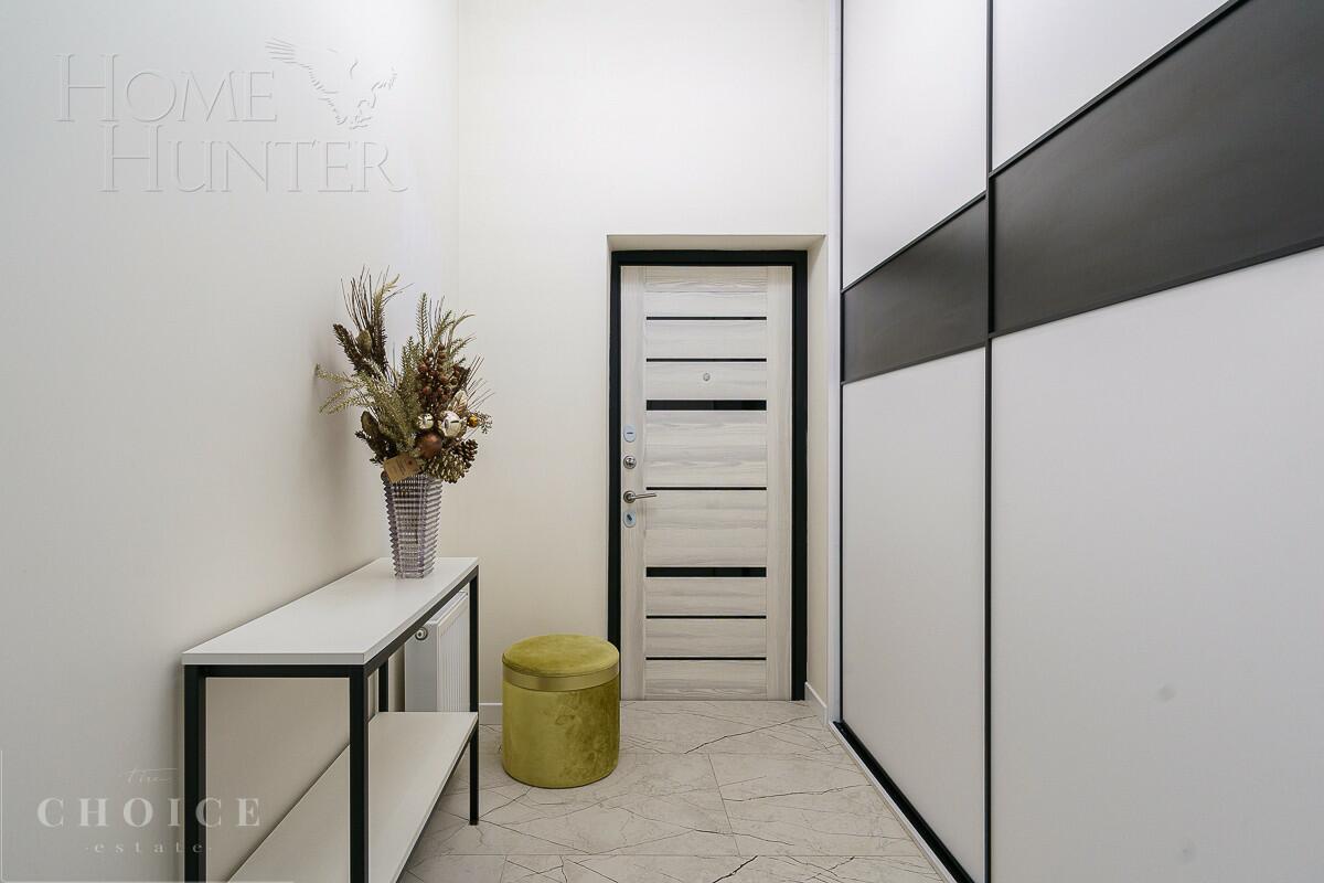 2-этажный коттедж 240 м² с отделкой