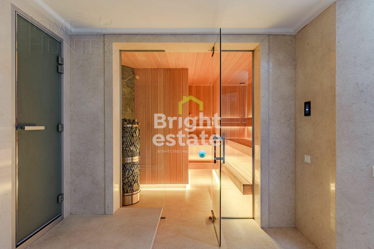 2-этажный коттедж 1 350 м² с отделкой