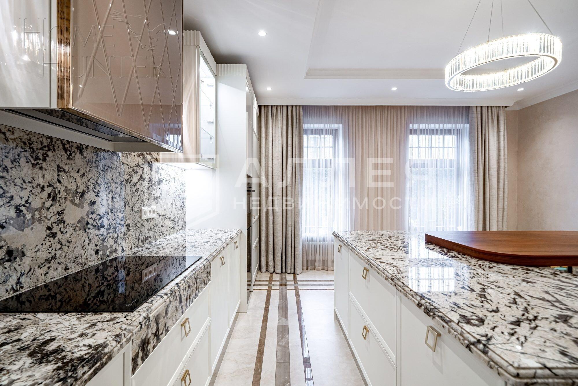 2-этажный коттедж 760 м² с отделкой
