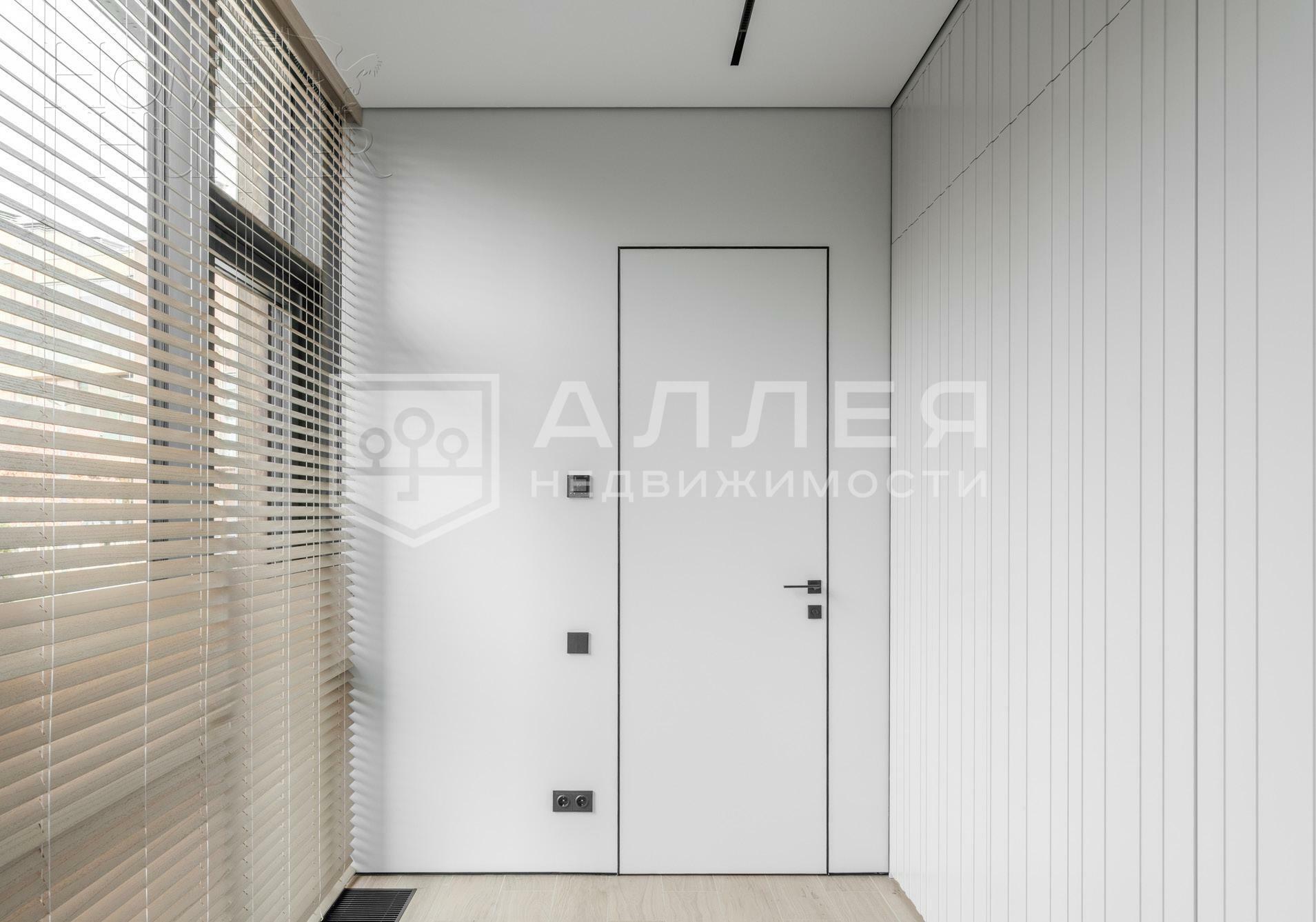 3-этажный таунхаус 250 м² с отделкой