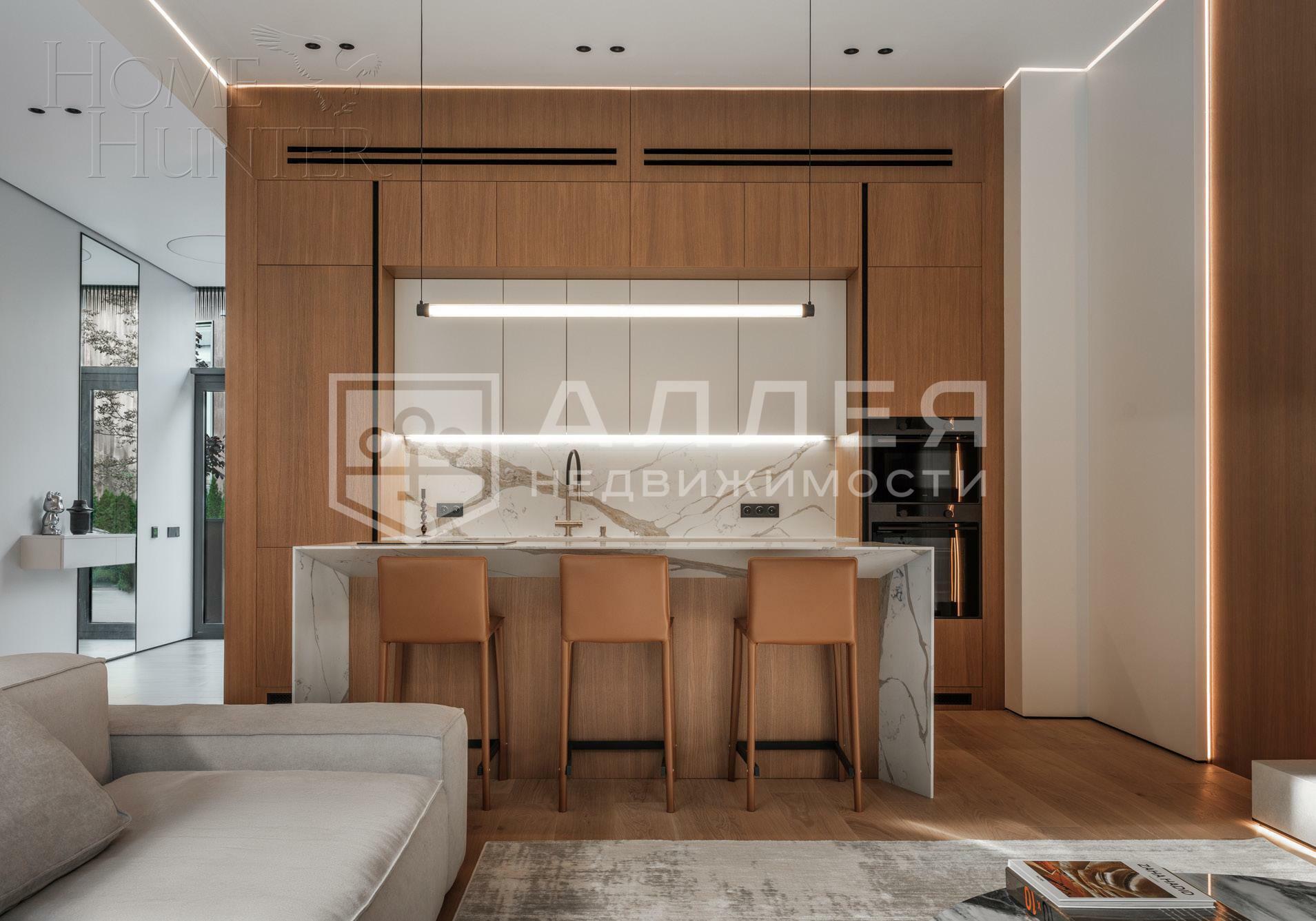 3-этажный таунхаус 250 м² с отделкой