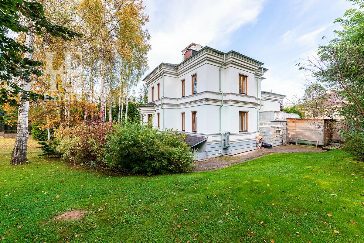 КОТТЕДЖ 364.5 м² с отделкой