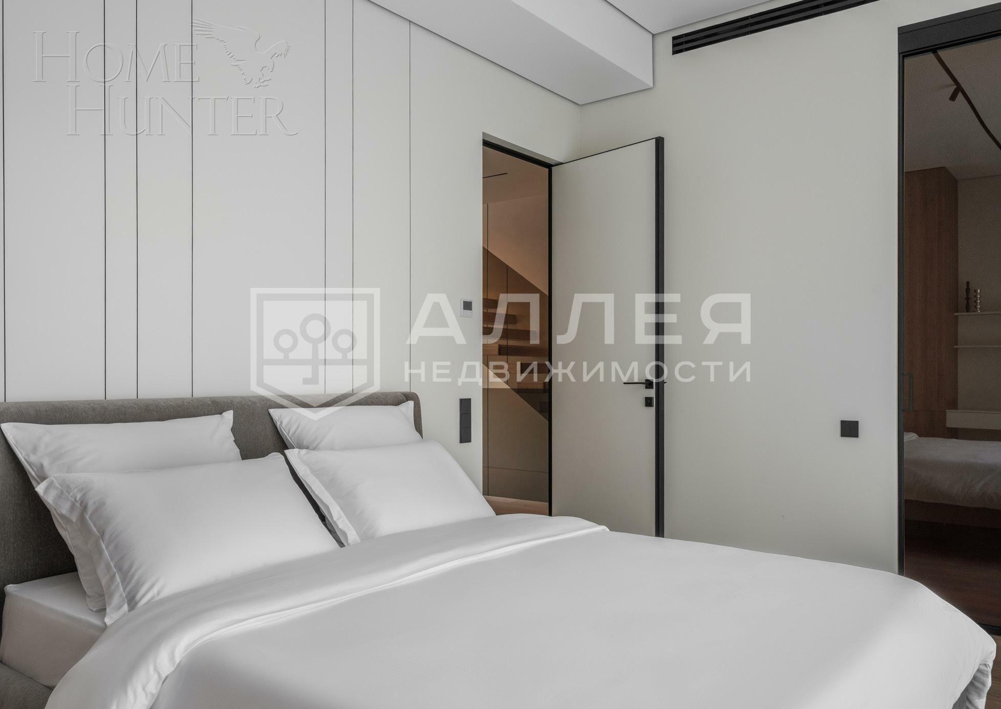 3-этажный таунхаус 250 м² с отделкой