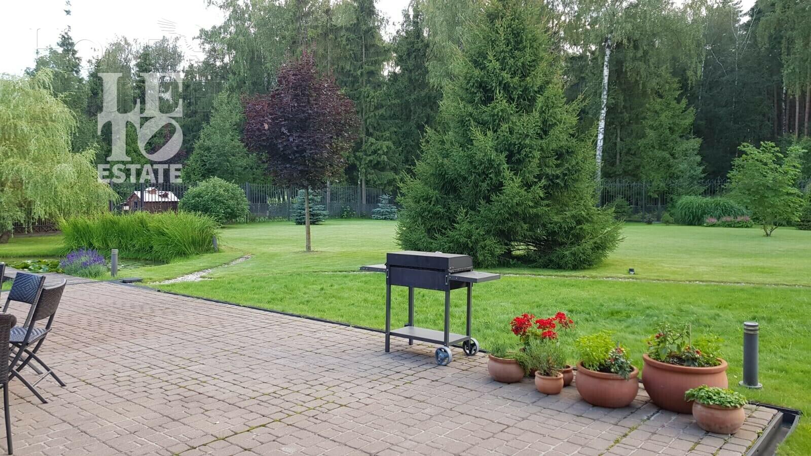 1-этажный коттедж 220 м² с отделкой