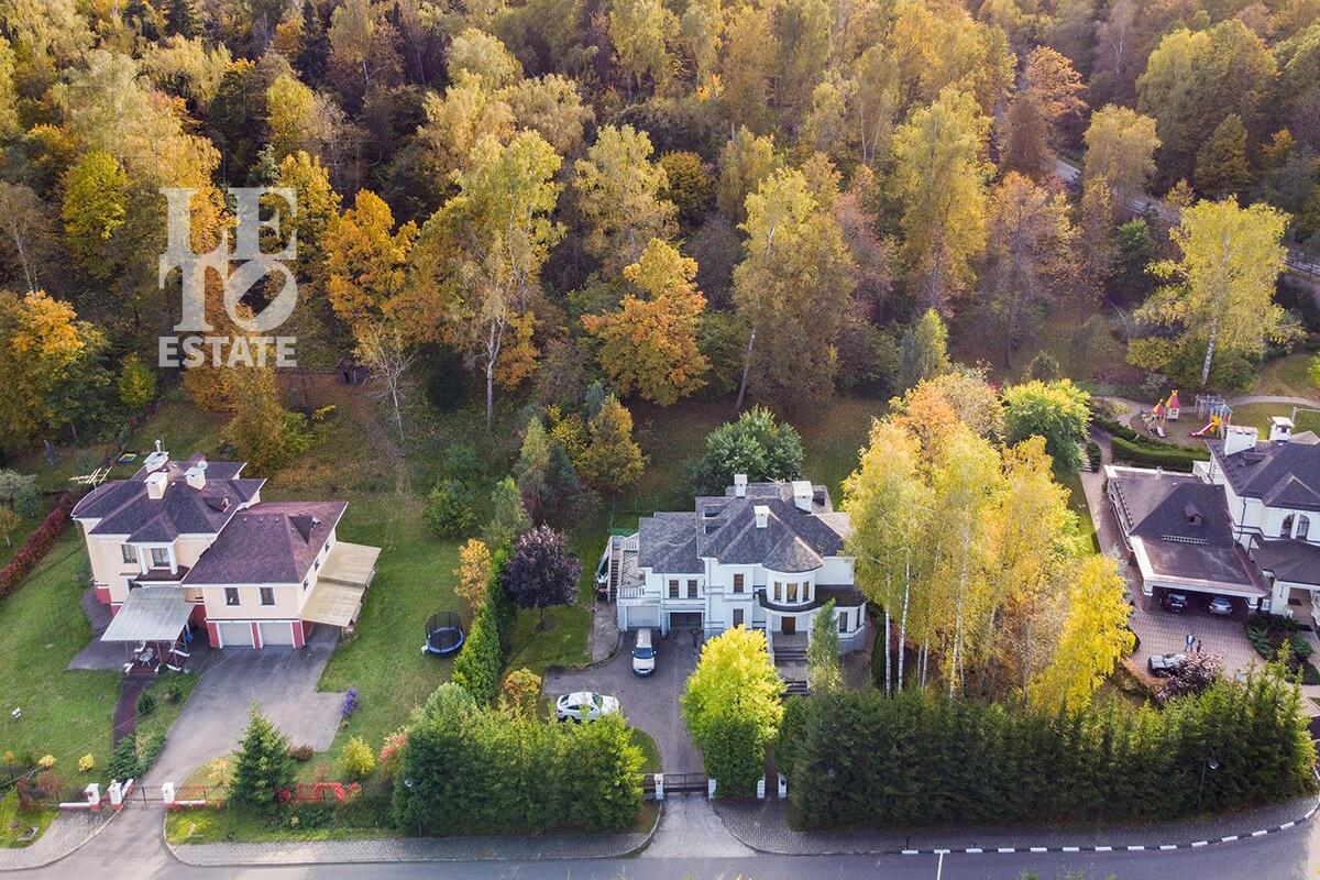 КОТТЕДЖ 364.5 м² с отделкой