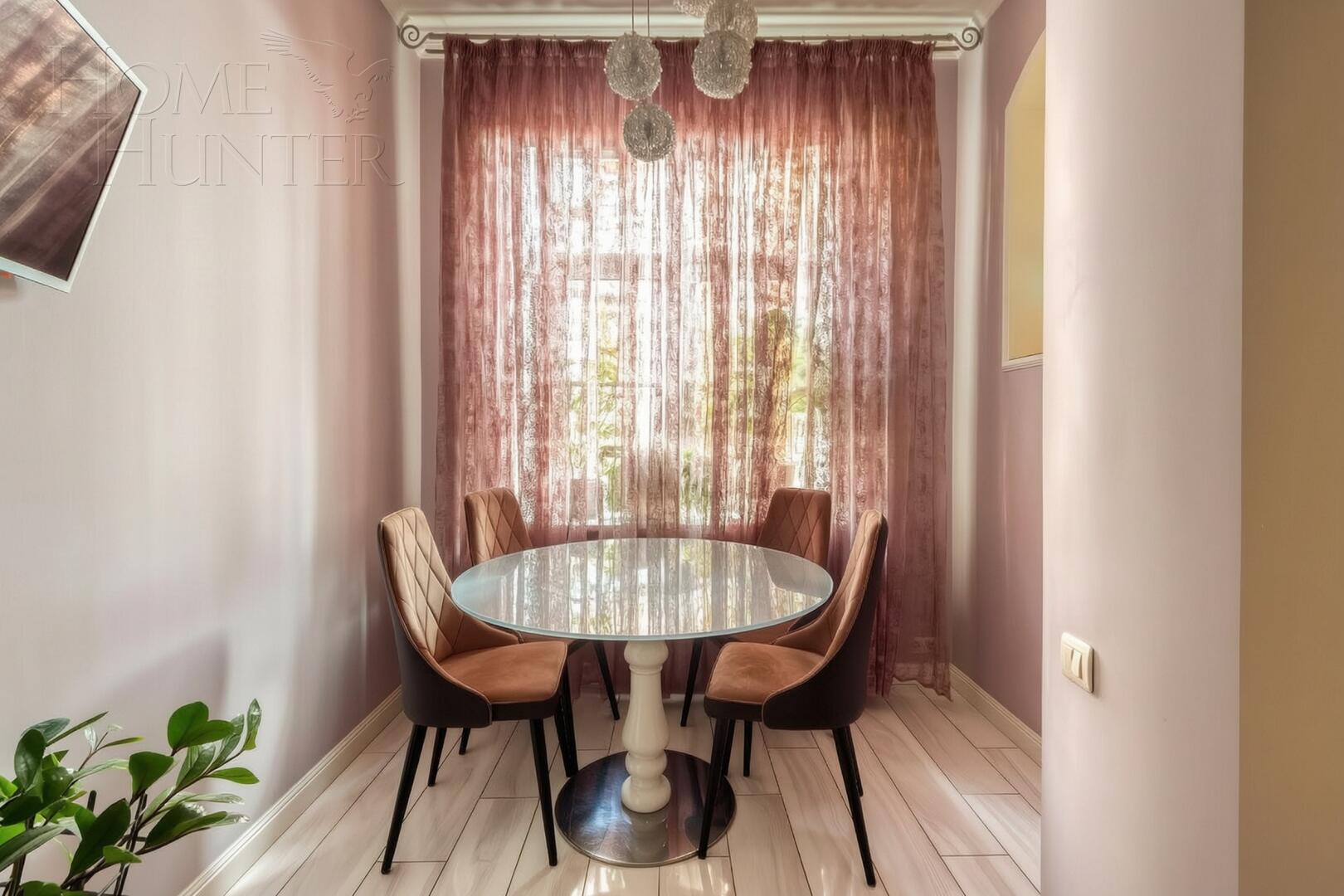 3-КОМН. КВАРТИРА С ОТДЕЛКОЙ 125.8 М² НА 3 ЭТАЖЕ