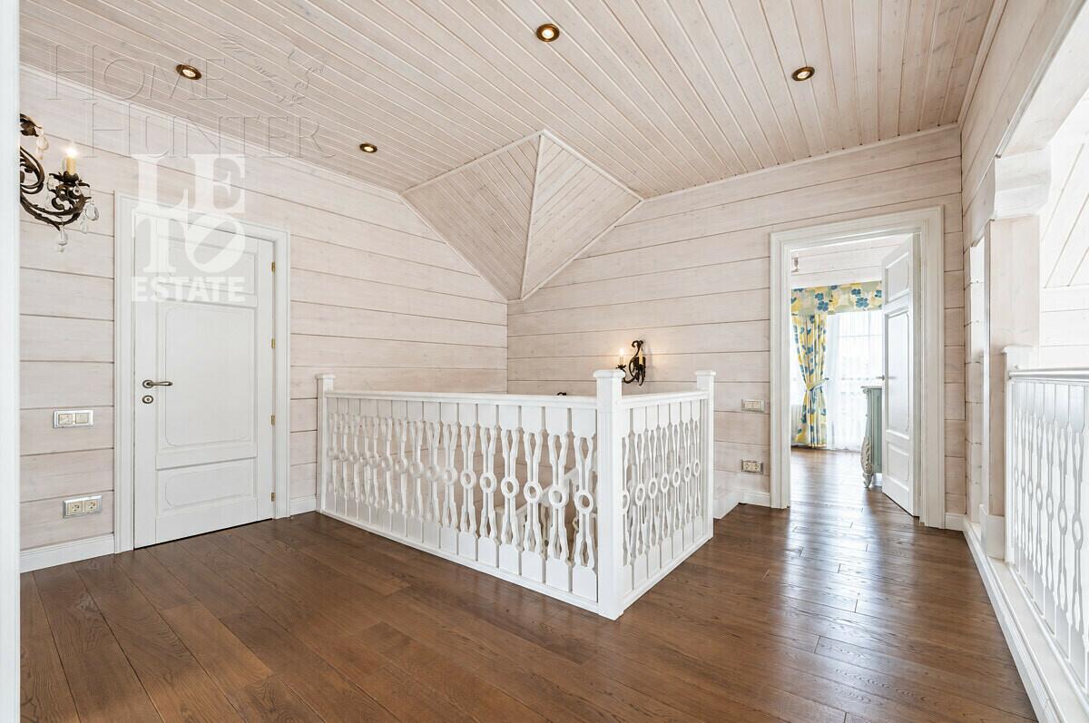 1-этажный коттедж 2 478.3 м² с отделкой