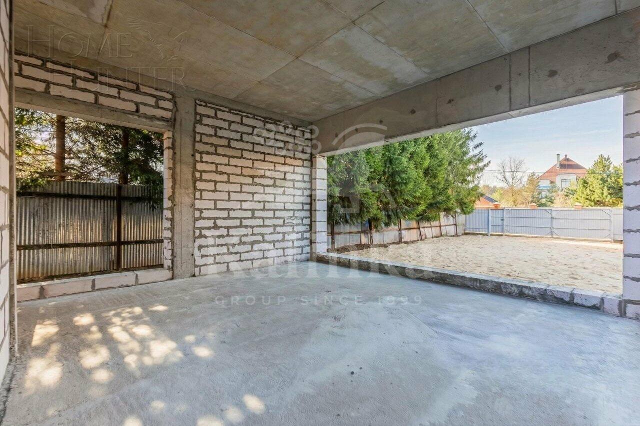 2-этажный коттедж 306 м² без отделки