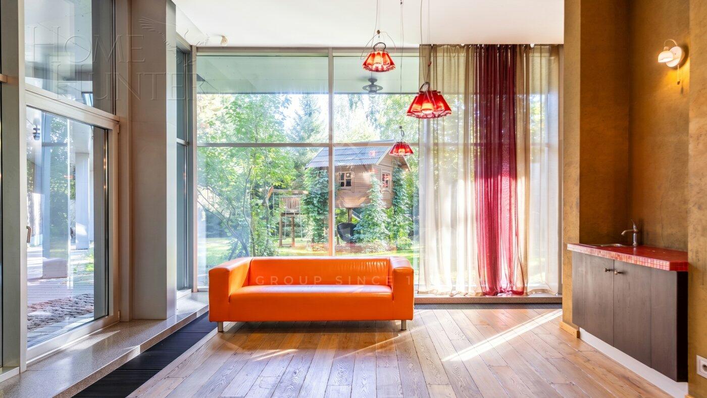 3-этажный коттедж 1 500 м² с отделкой